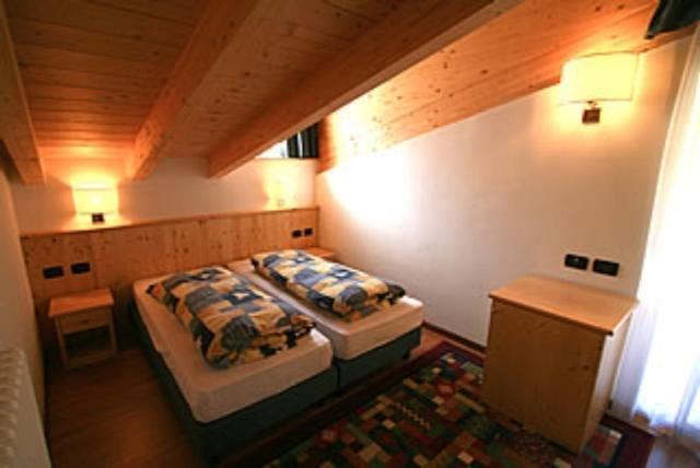 Residence Dolomia Pozza di Fassa Habitación foto